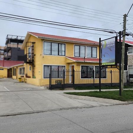 Hostal Loreto Belen Hostel Puerto Natales Exterior photo